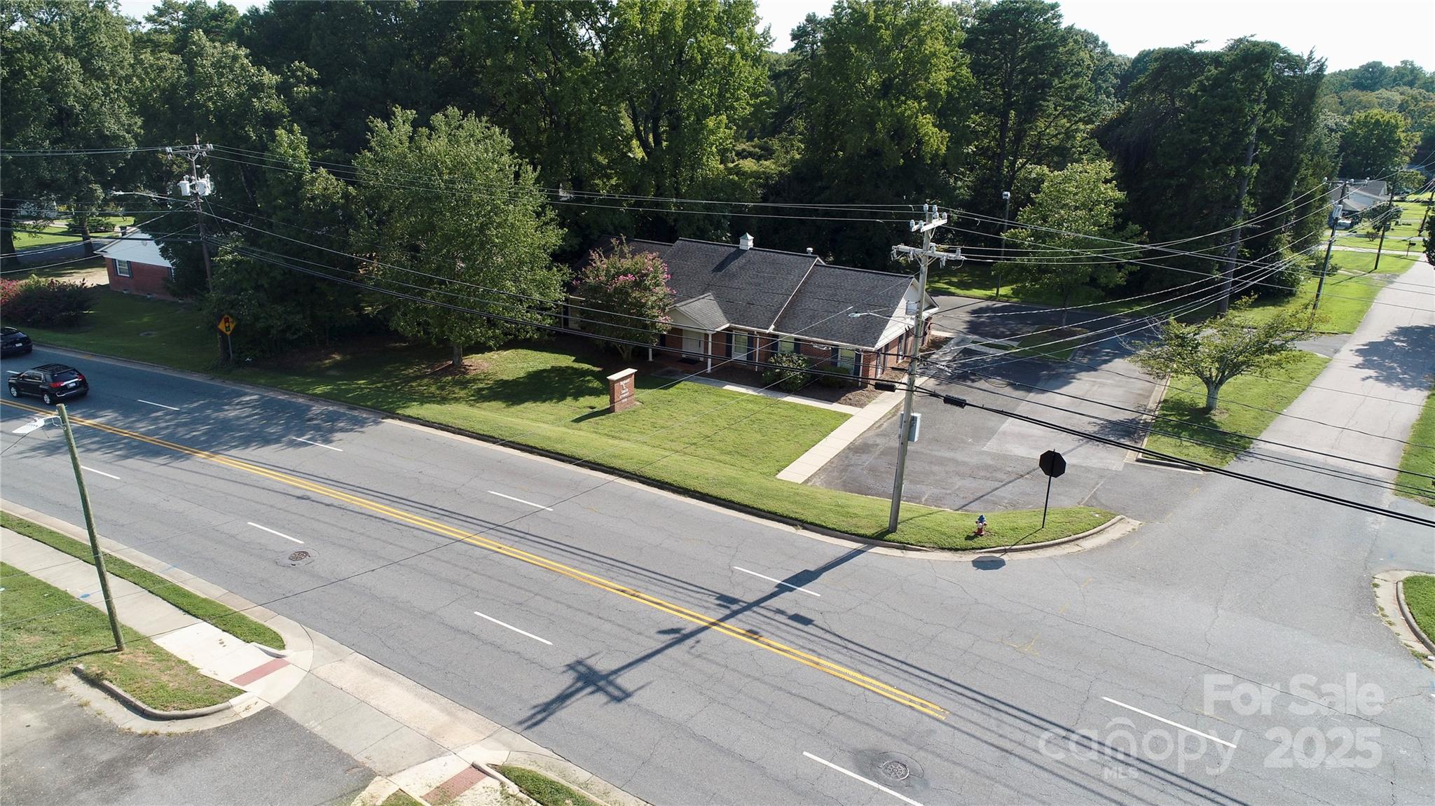 1910 Dale Earnhardt Boulevard Kannapolis NC 28083
