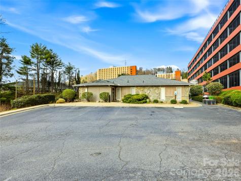 6 Brooklet Street Asheville NC 28801