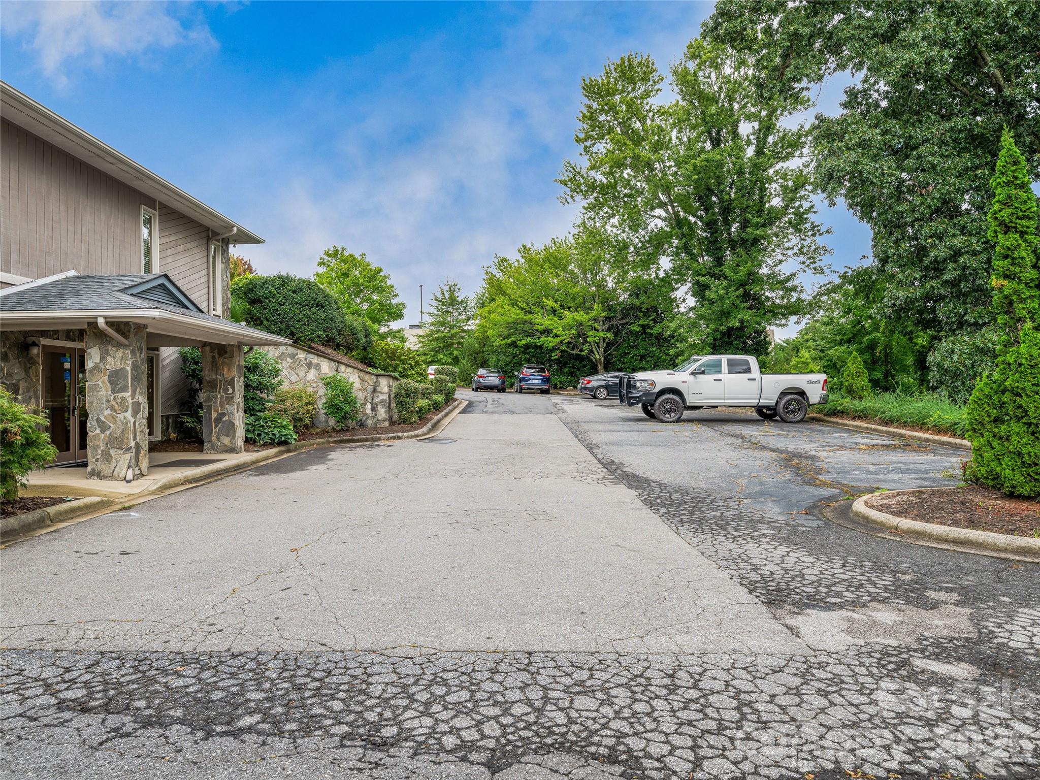 6 Brooklet Street Asheville NC 28801