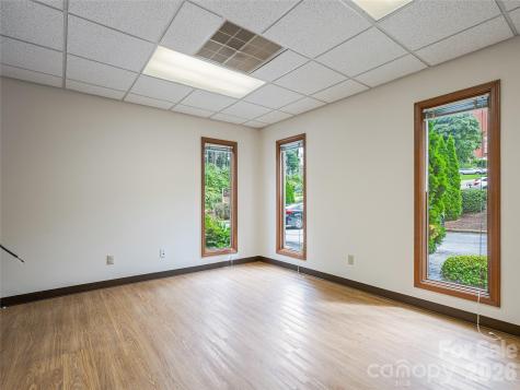 6 Brooklet Street Asheville NC 28801