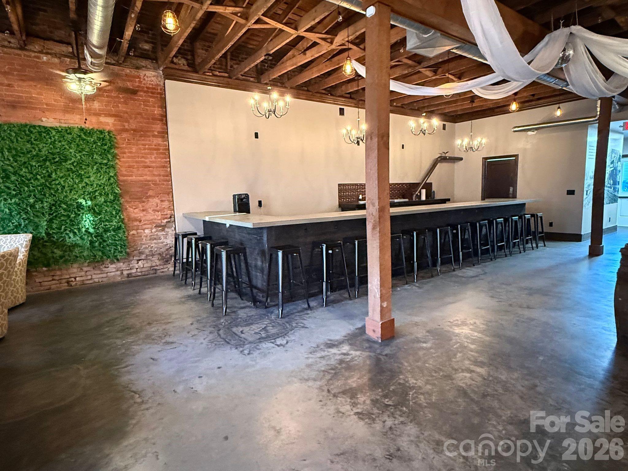 28 E Main Street Maiden NC 28650