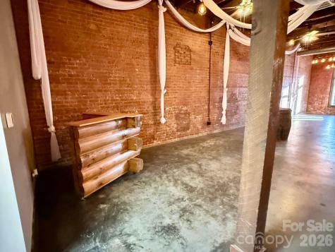 28 E Main Street Maiden NC 28650