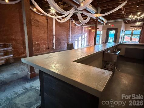 28 E Main Street Maiden NC 28650
