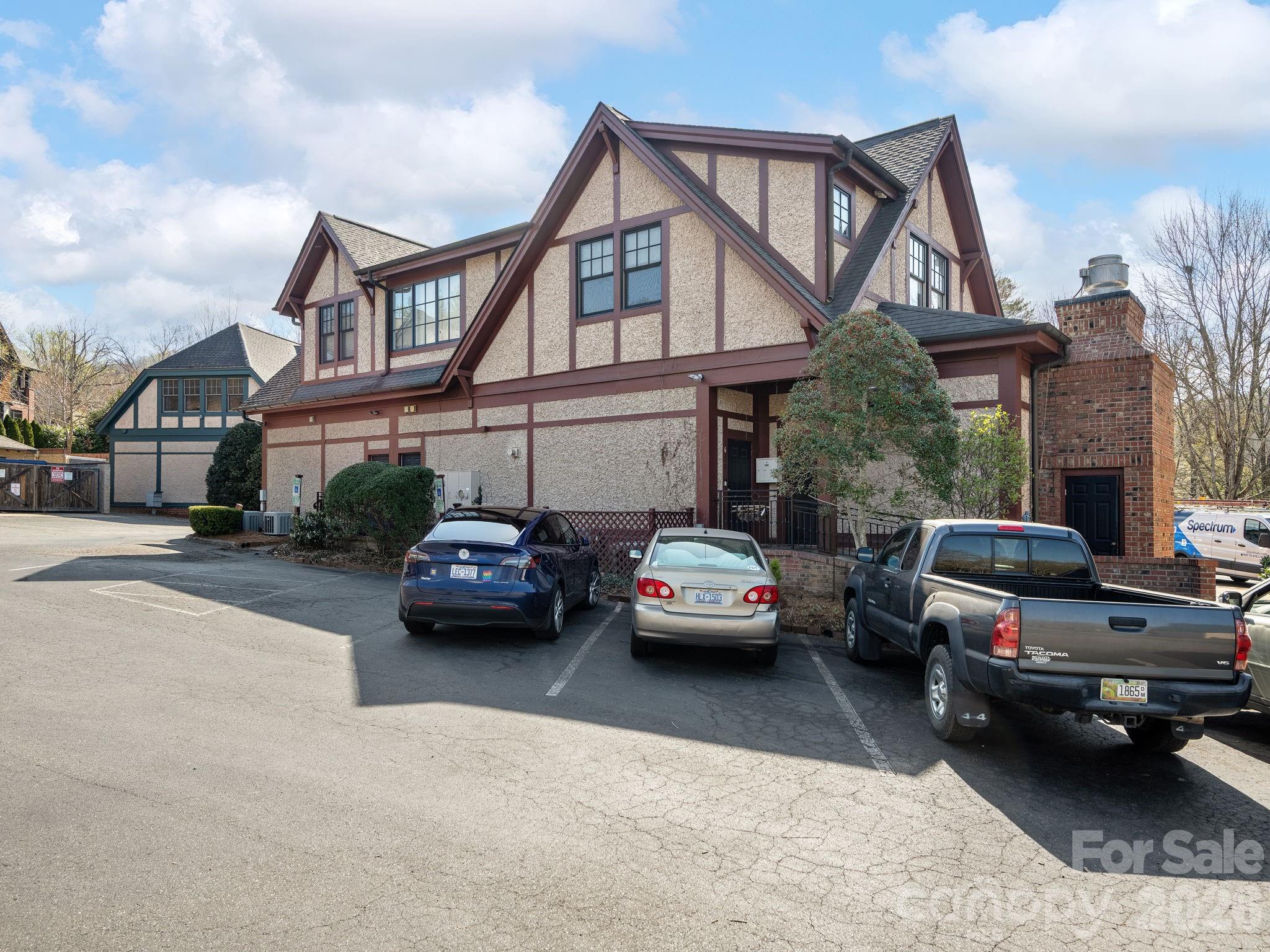 2 E Market Street Black Mountain NC 28711
