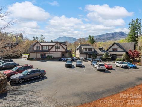 2 E Market Street Black Mountain NC 28711