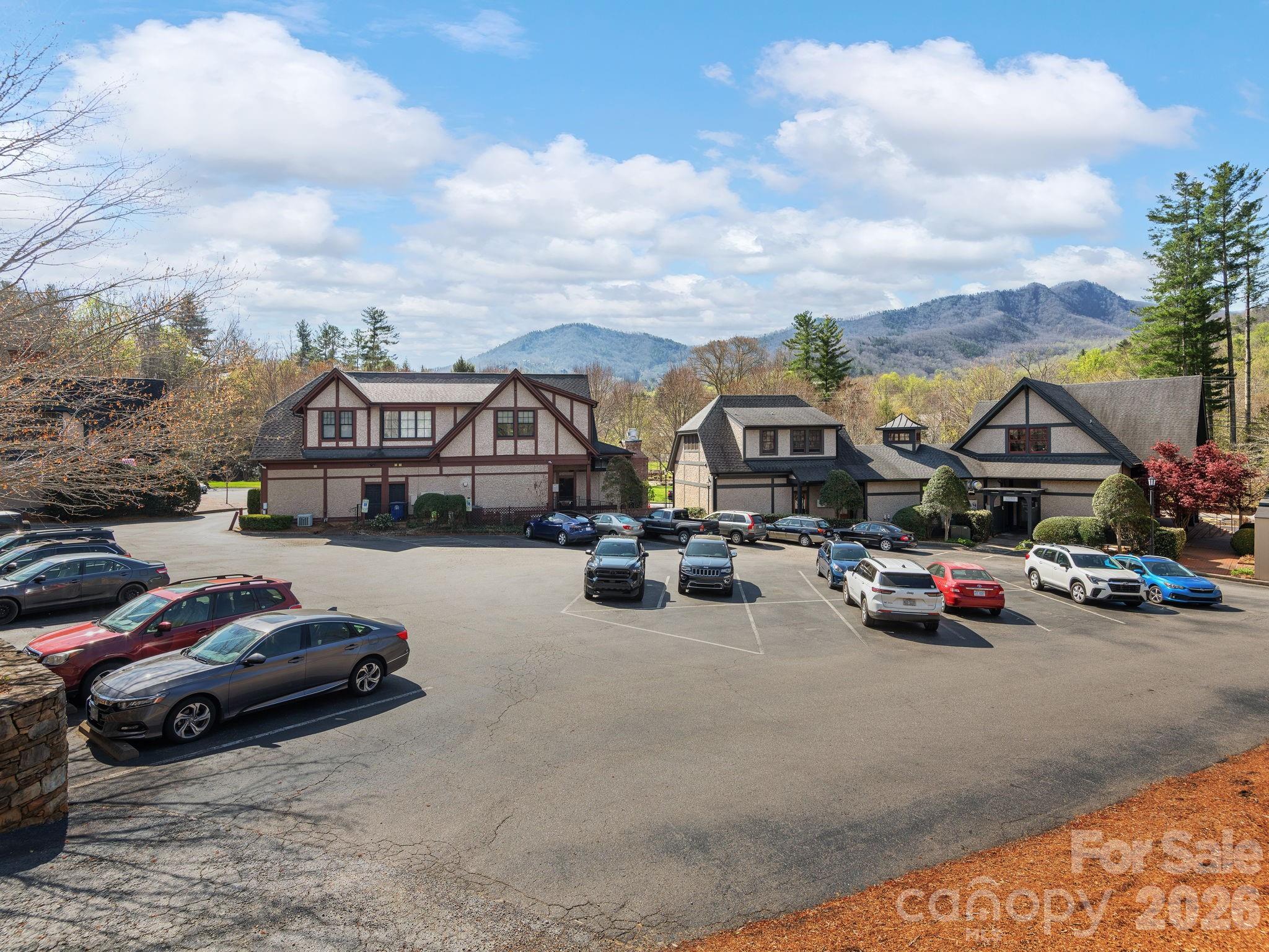 2 E Market Street Black Mountain NC 28711