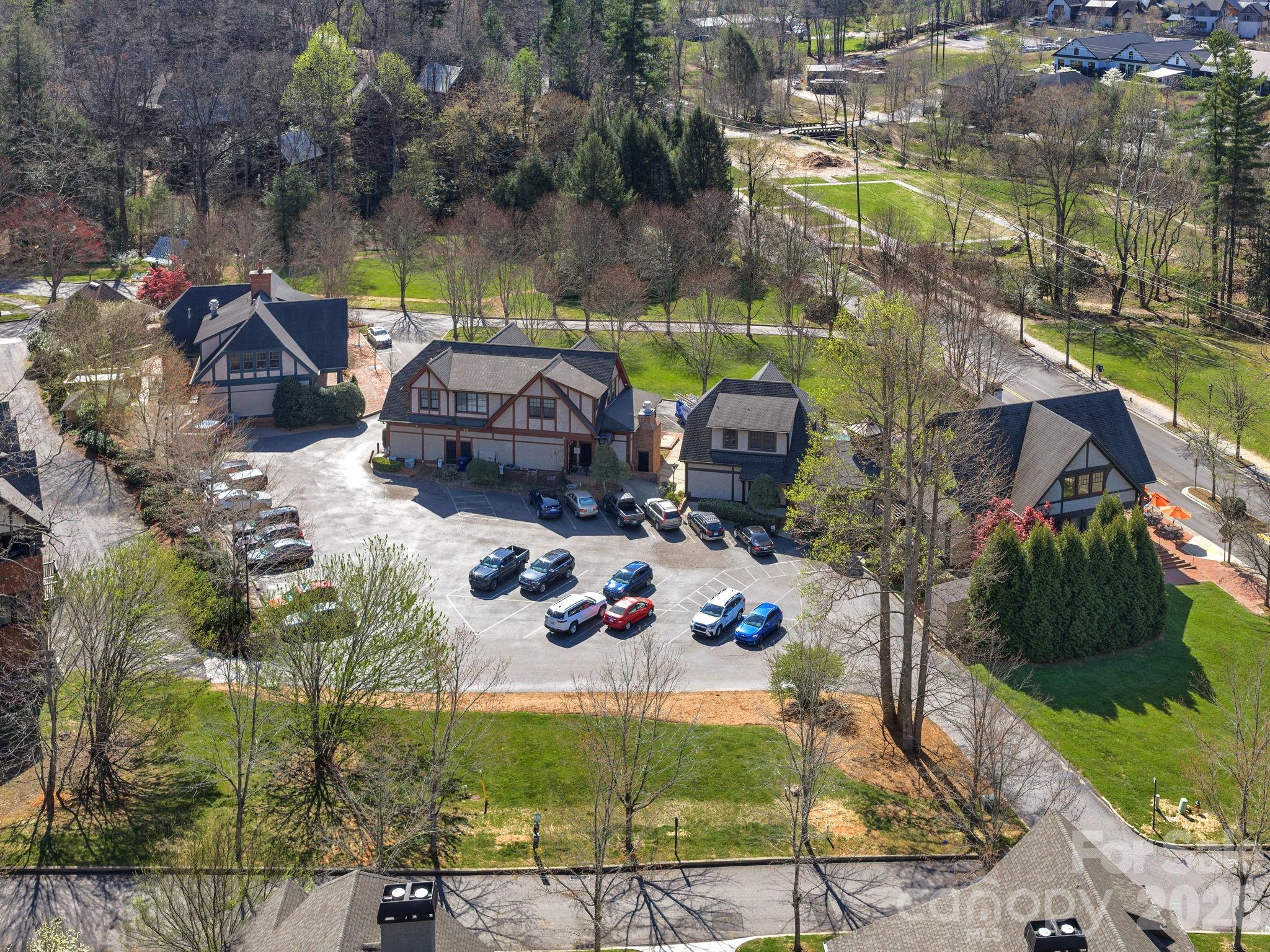 2 E Market Street Black Mountain NC 28711
