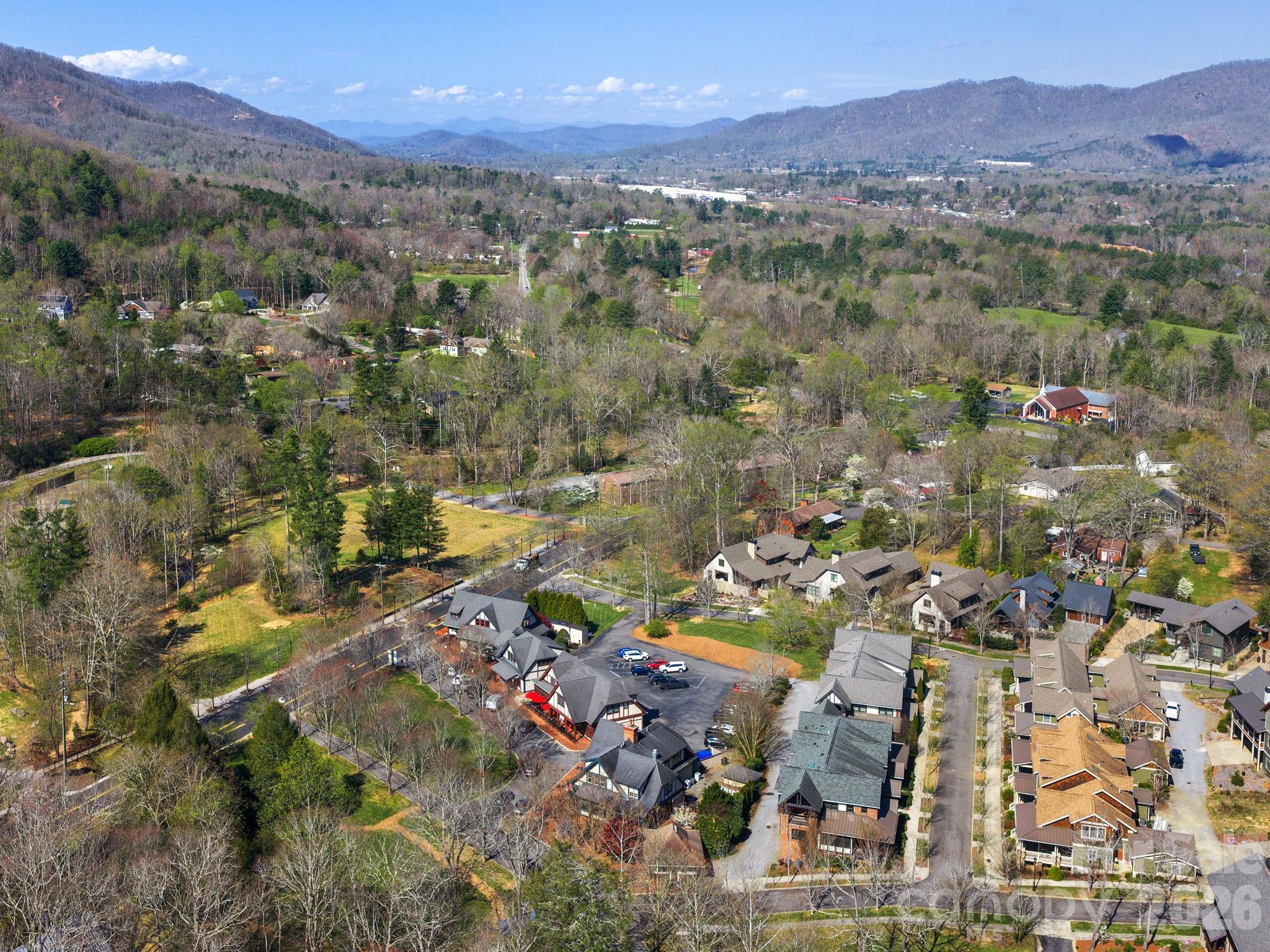 2 E Market Street Black Mountain NC 28711