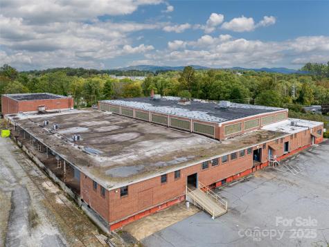 701 Oriole Drive Hendersonville NC 28792