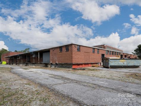 701 Oriole Drive Hendersonville NC 28792