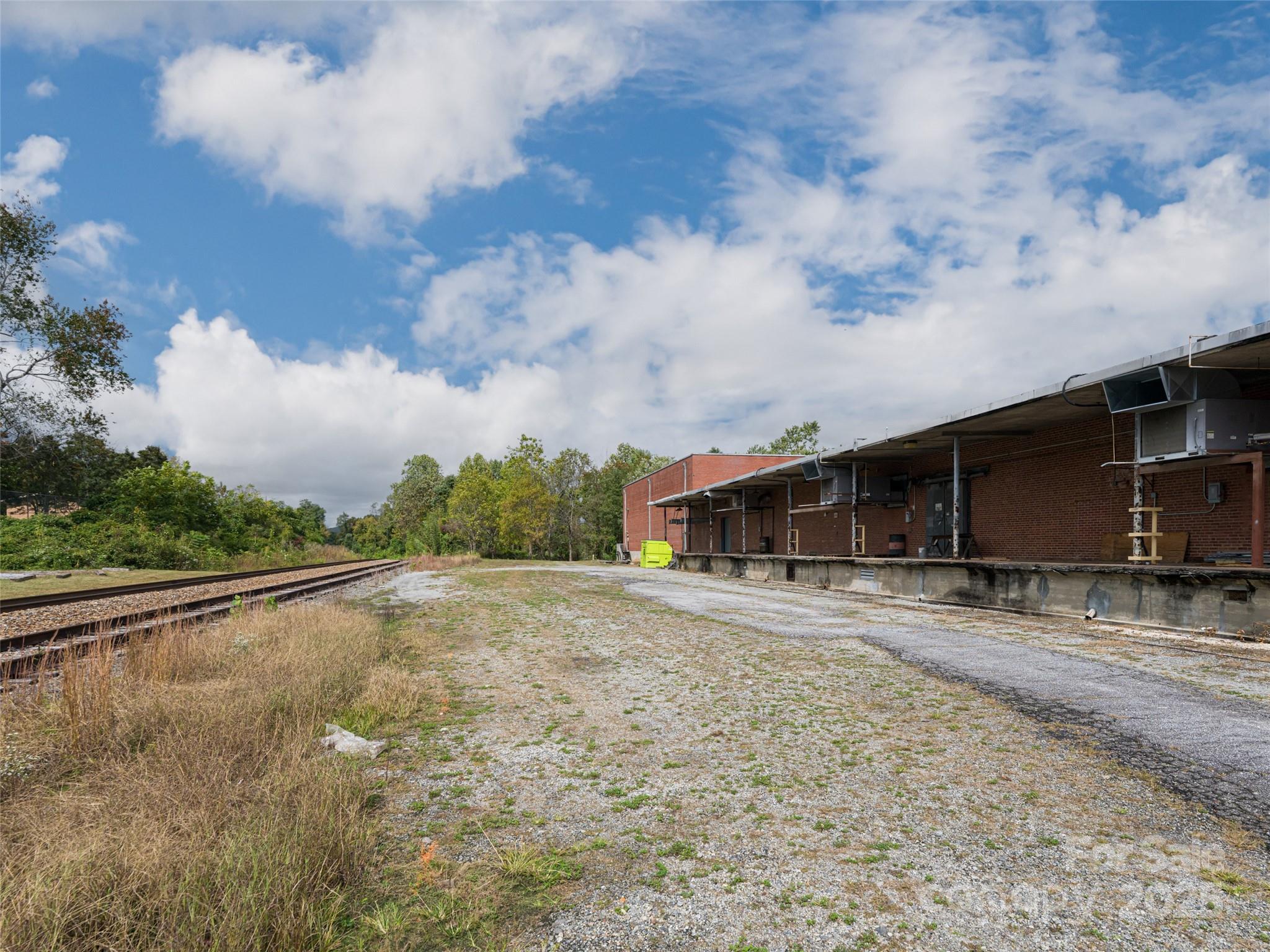 701 Oriole Drive Hendersonville NC 28792