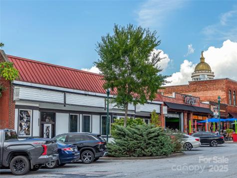 125 S Main Street Hendersonville NC 28792