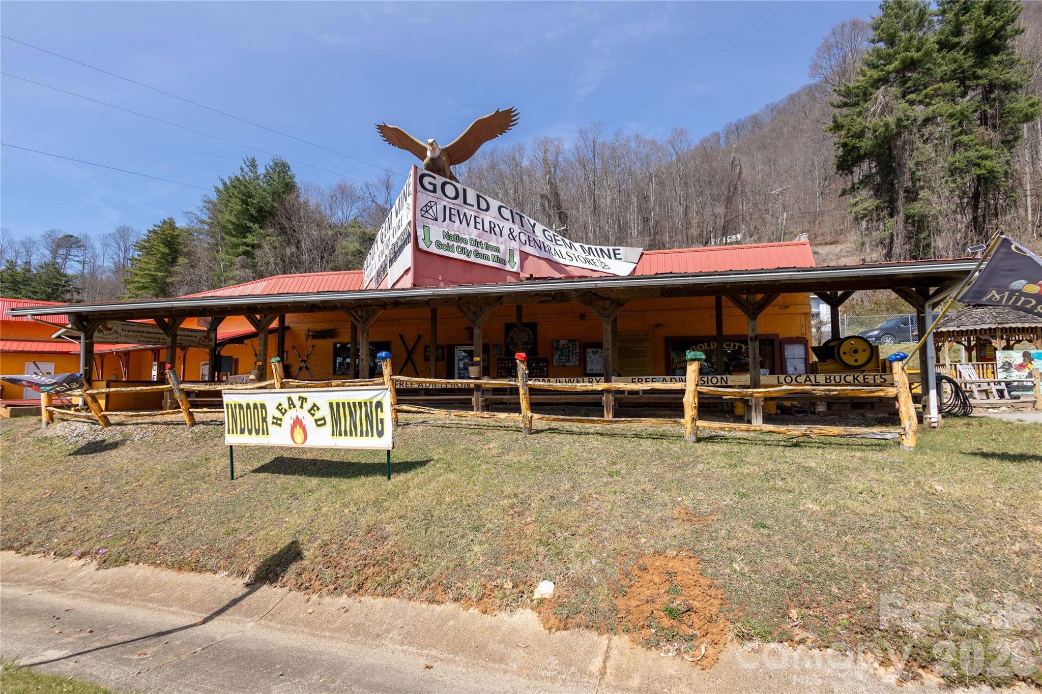 9410 Sylva Road Franklin NC 28734