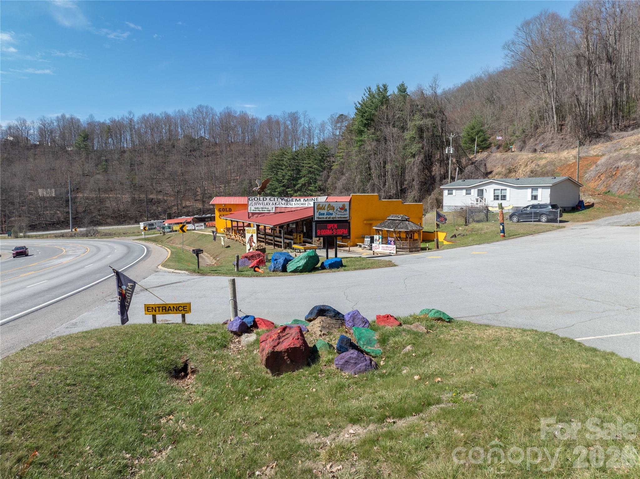 9410 Sylva Road Franklin NC 28734