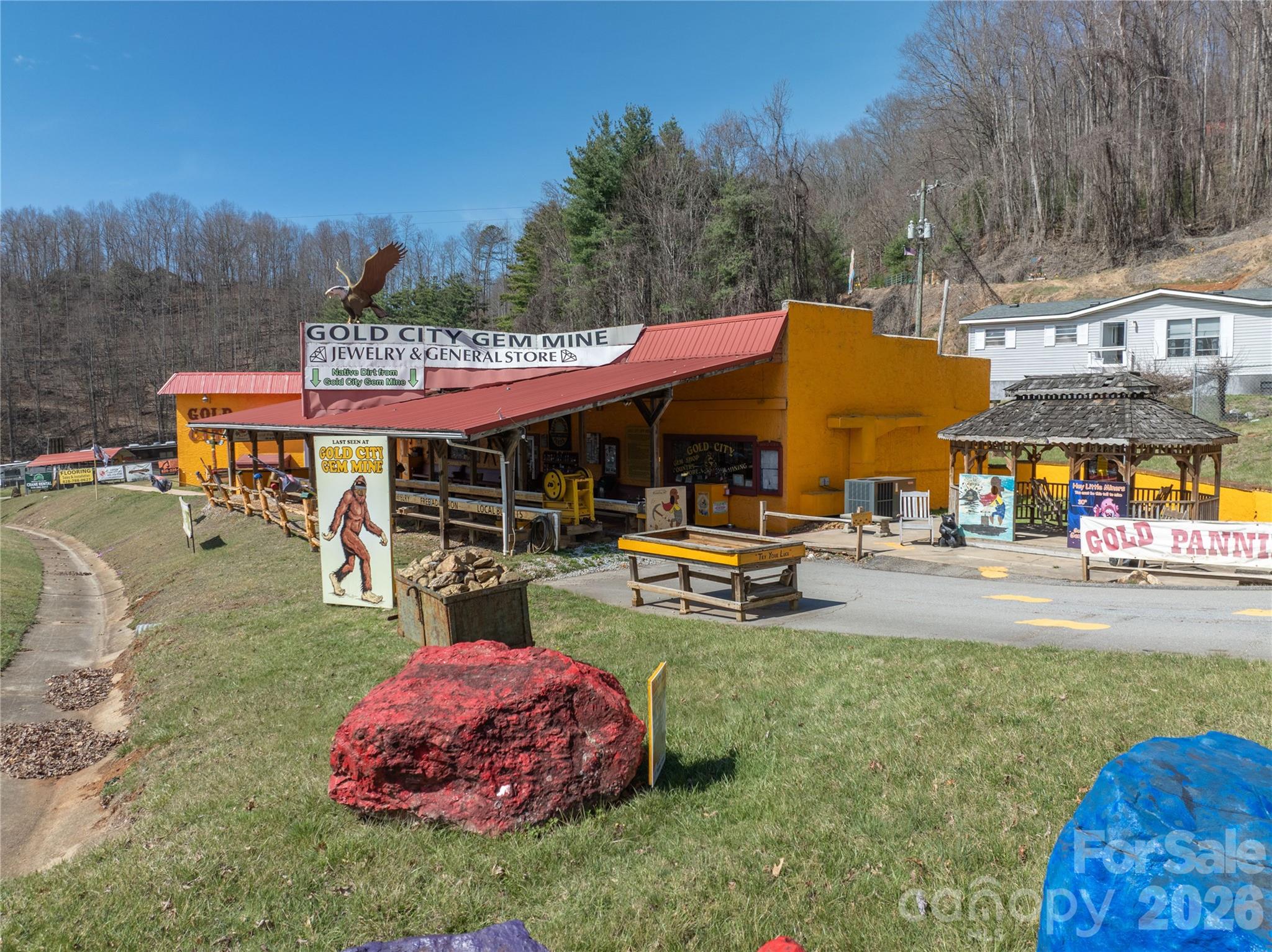 9410 Sylva Road Franklin NC 28734