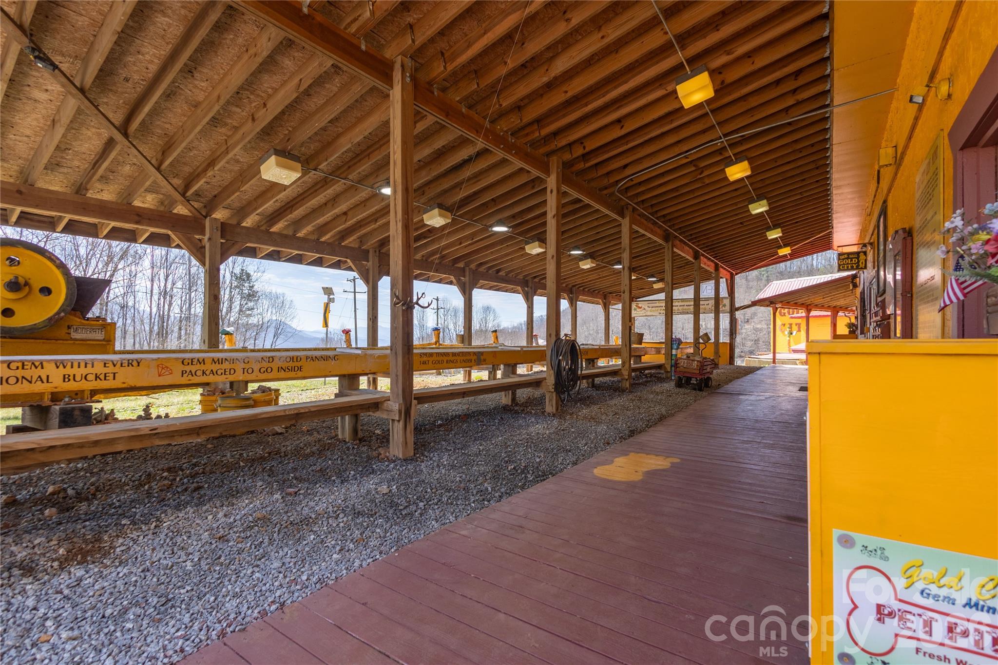 9410 Sylva Road Franklin NC 28734