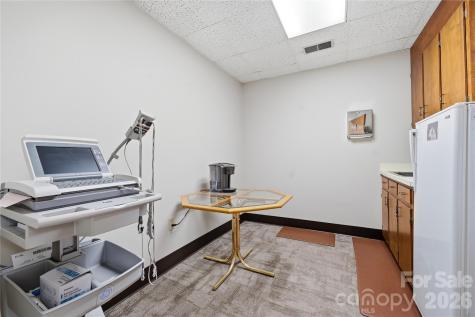 319 Mocksville Avenue Salisbury NC 28144