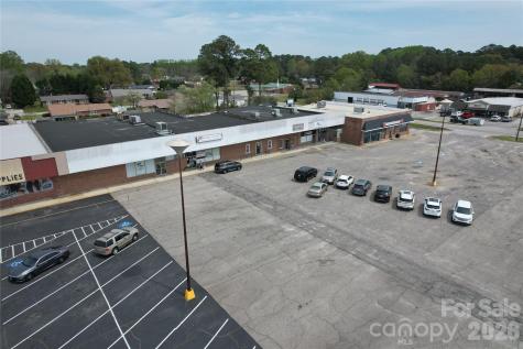 908 Chesterfield Highway Cheraw SC 29520
