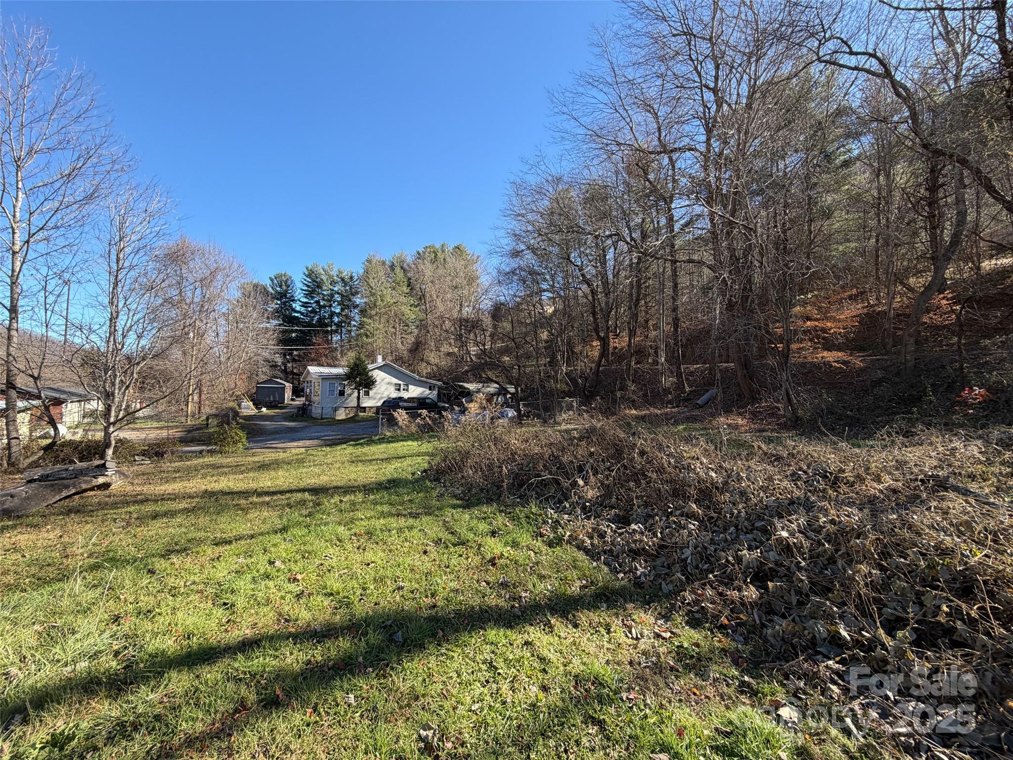 2843 Dellwood Road Waynesville NC 28786