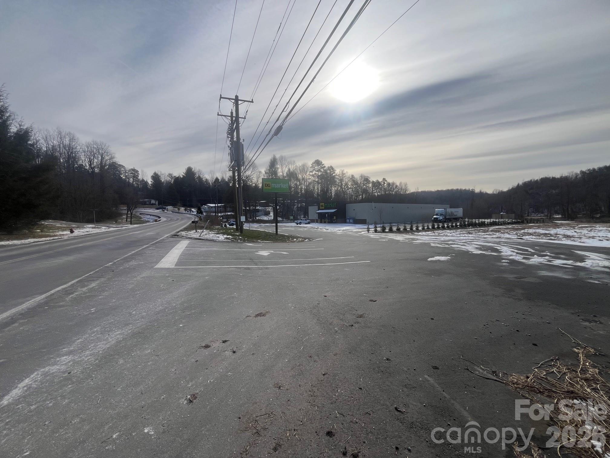 4450 Us 70 Highway E Marion NC 28752