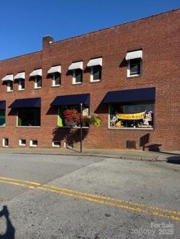 201 N Main Street Hendersonville NC 28739