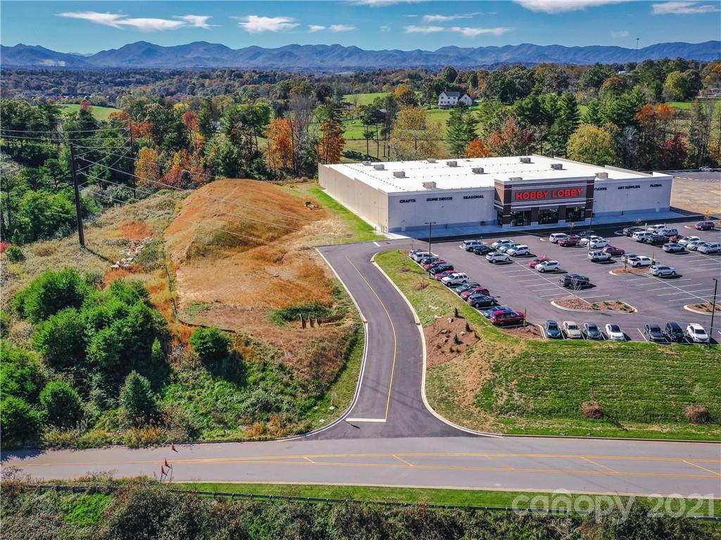 99999 Northridge Commons Parkway Weaverville NC 28787
