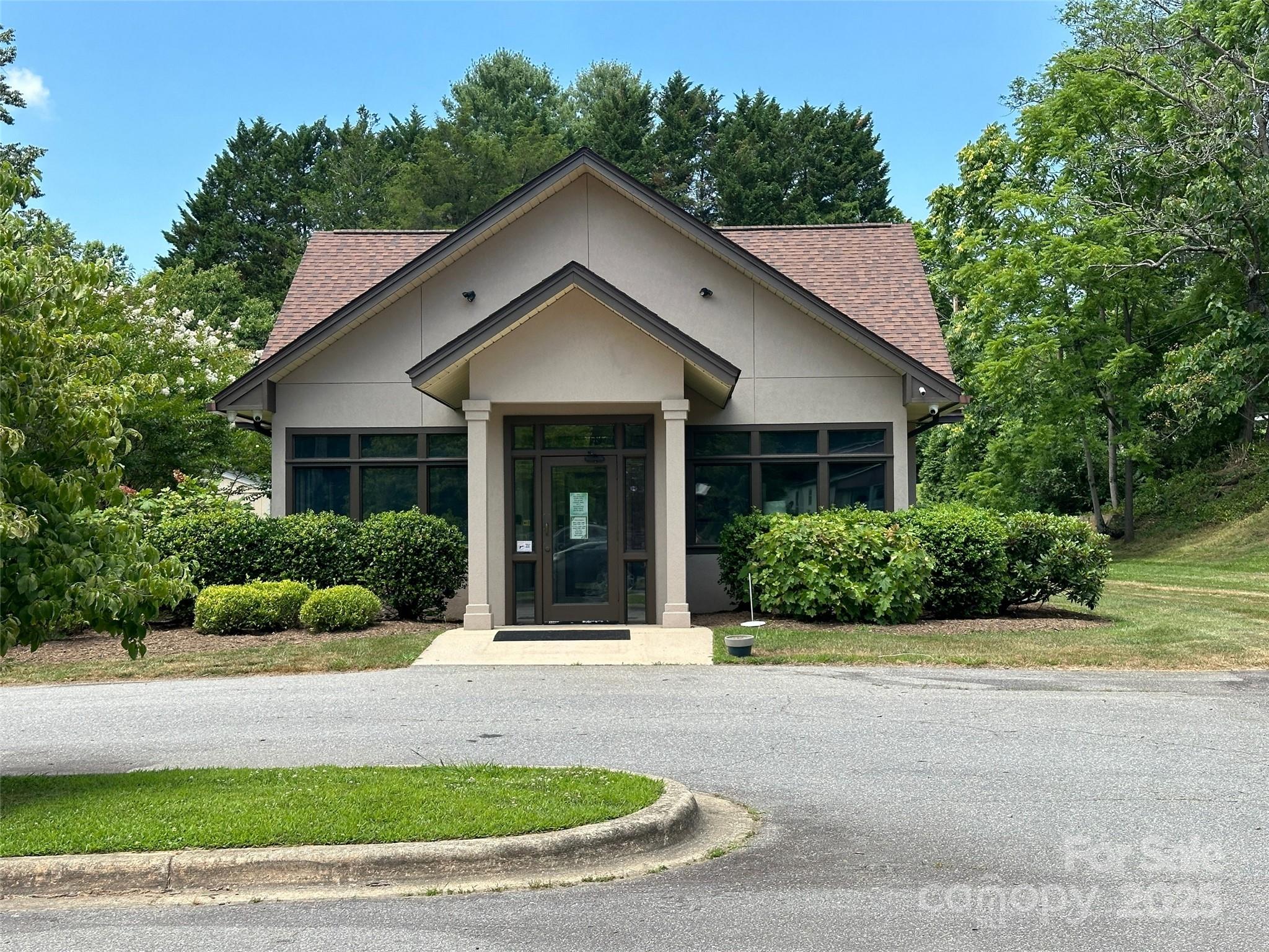 1708 & 1710 Old Haywood Road Asheville NC 28806