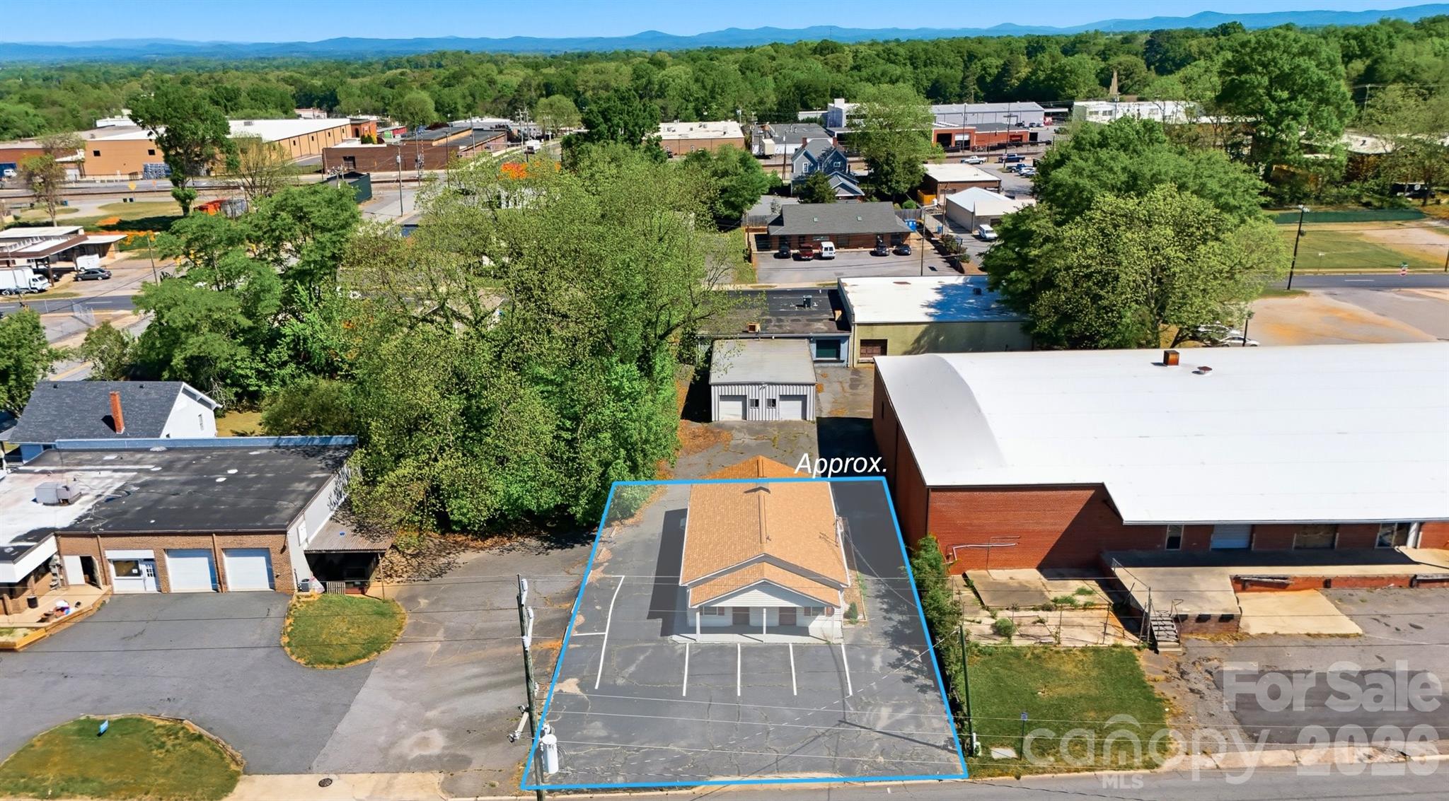 820 & 822 2nd Avenue SW Hickory NC 28602