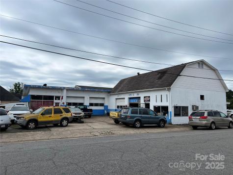 11 E B Street Newton NC 28658