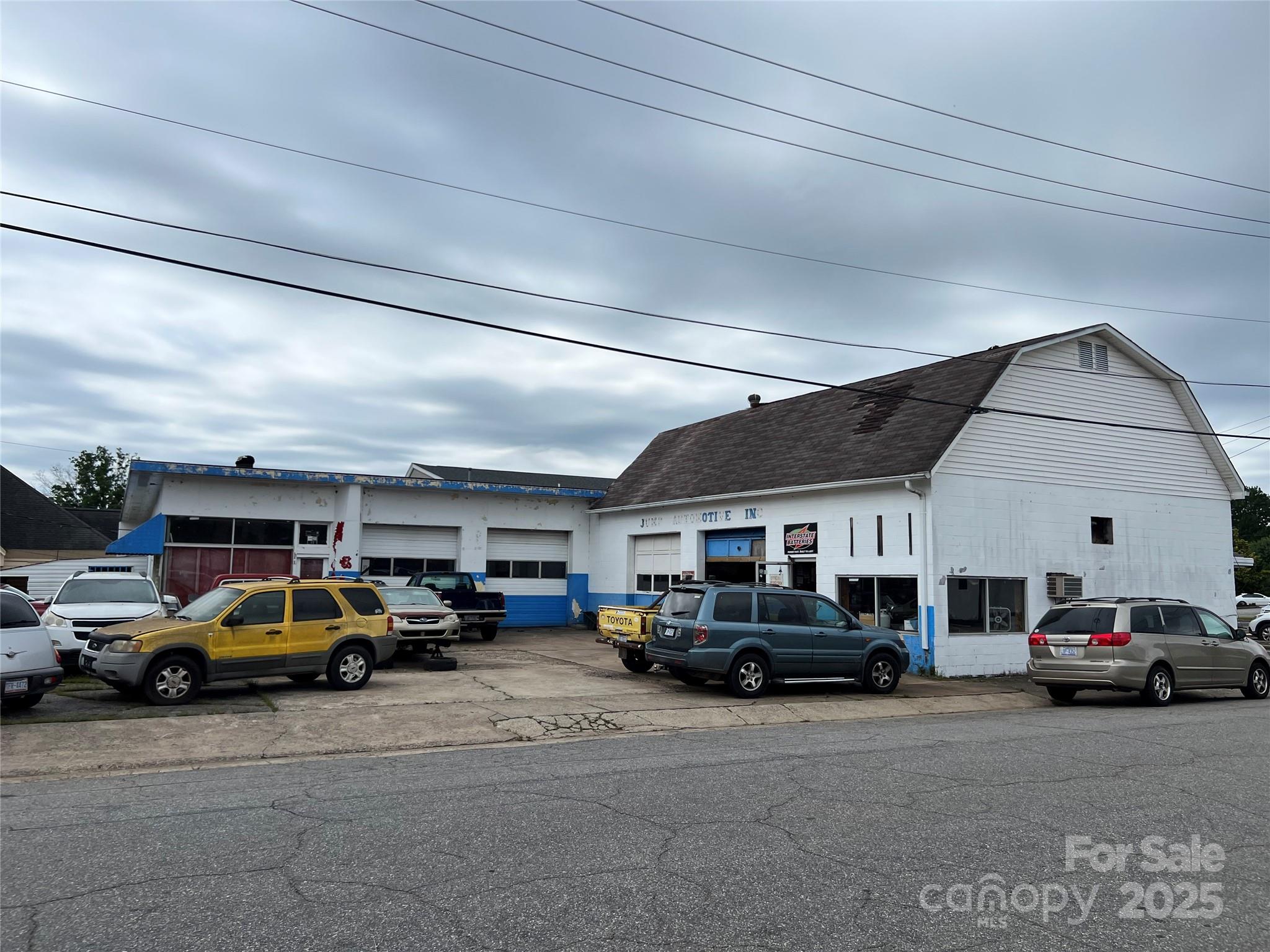 11 E B Street Newton NC 28658