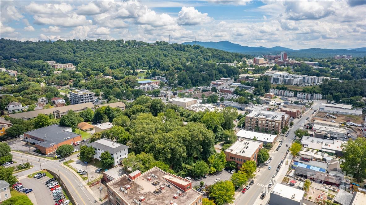 11 Collier Avenue Asheville NC 28801
