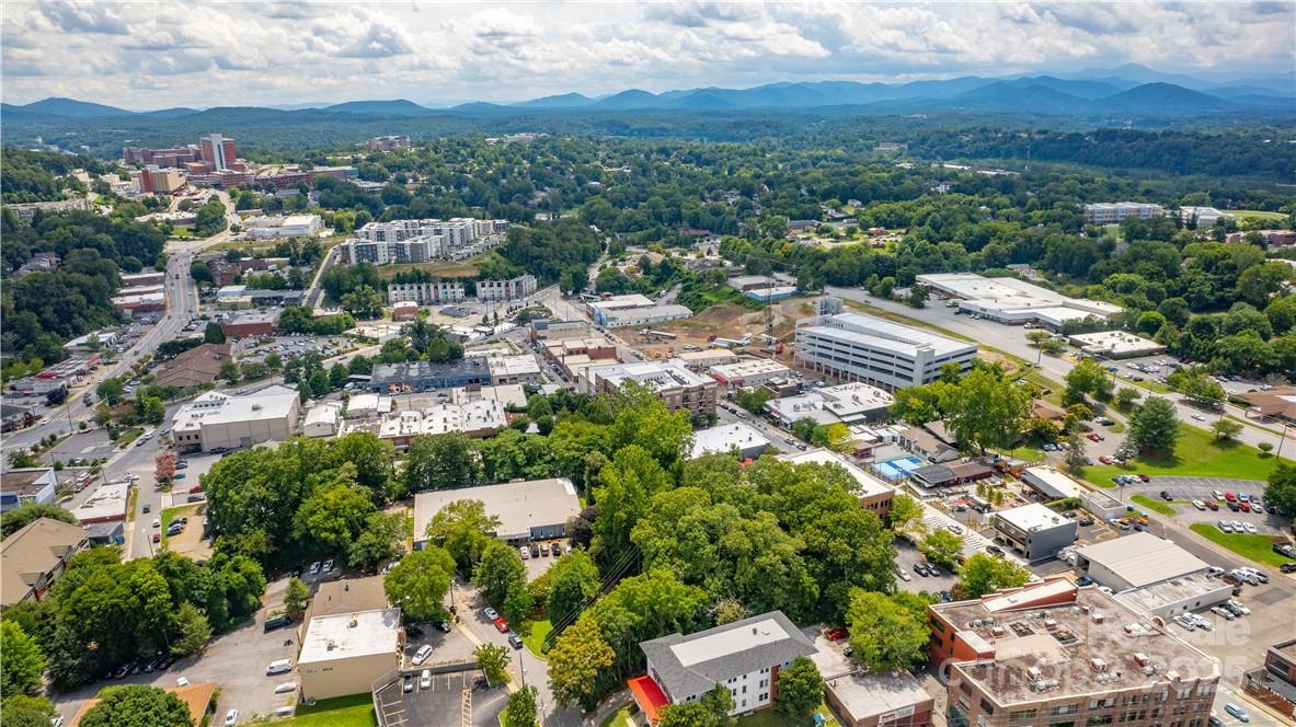 11 Collier Avenue Asheville NC 28801