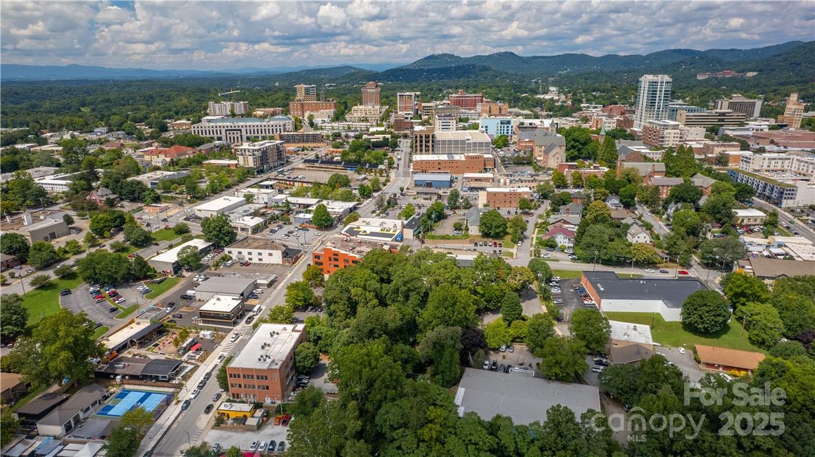 11 Collier Avenue Asheville NC 28801