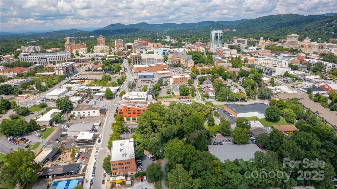 11 Collier Avenue Asheville NC 28801