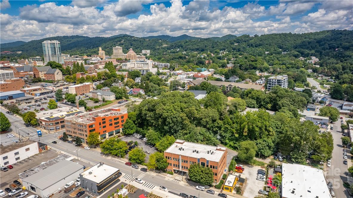 11 Collier Avenue Asheville NC 28801