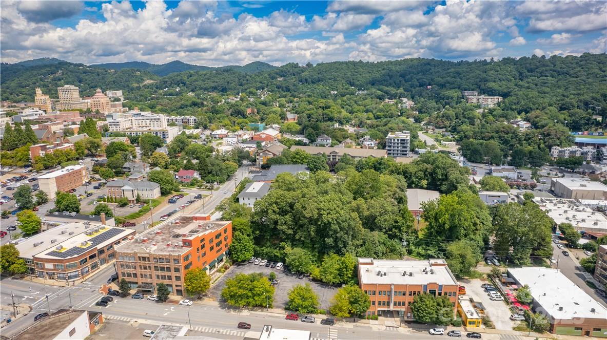 11 Collier Avenue Asheville NC 28801