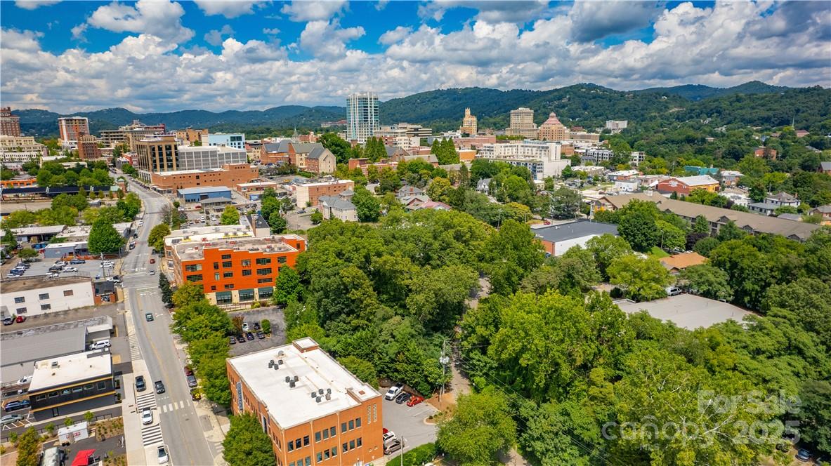 11 Collier Avenue Asheville NC 28801
