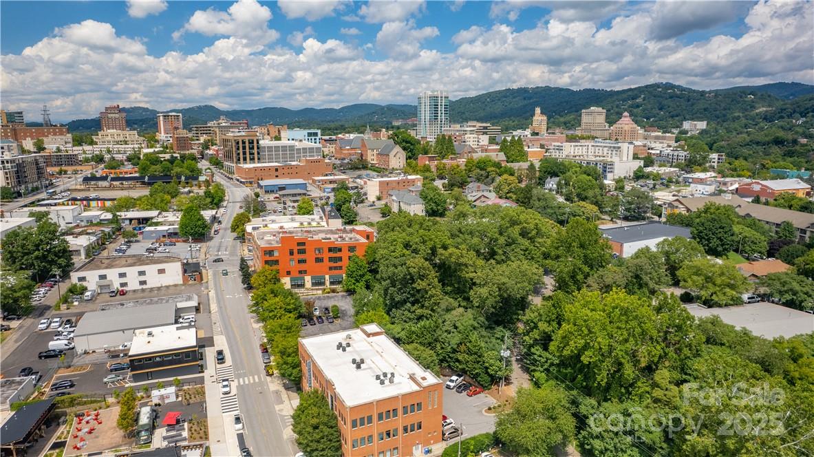 11 Collier Avenue Asheville NC 28801