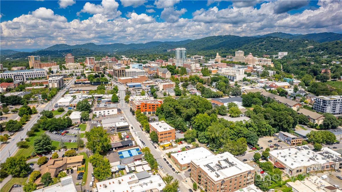 11 Collier Avenue Asheville NC 28801