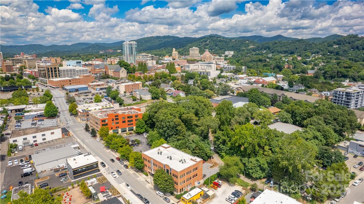 11 Collier Avenue Asheville NC 28801