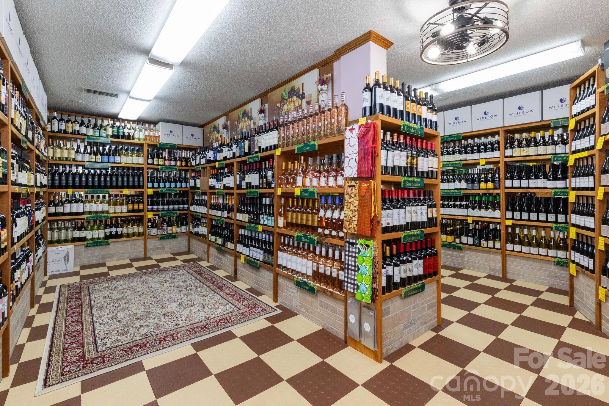130 Us 64 E Cashiers NC 28741