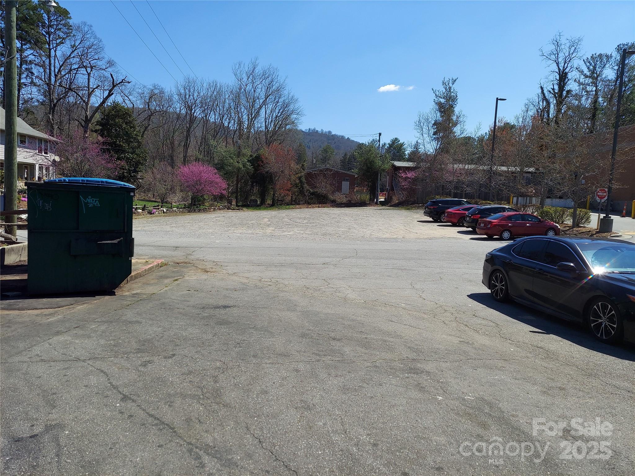 853 Merrimon Avenue Asheville NC 28804