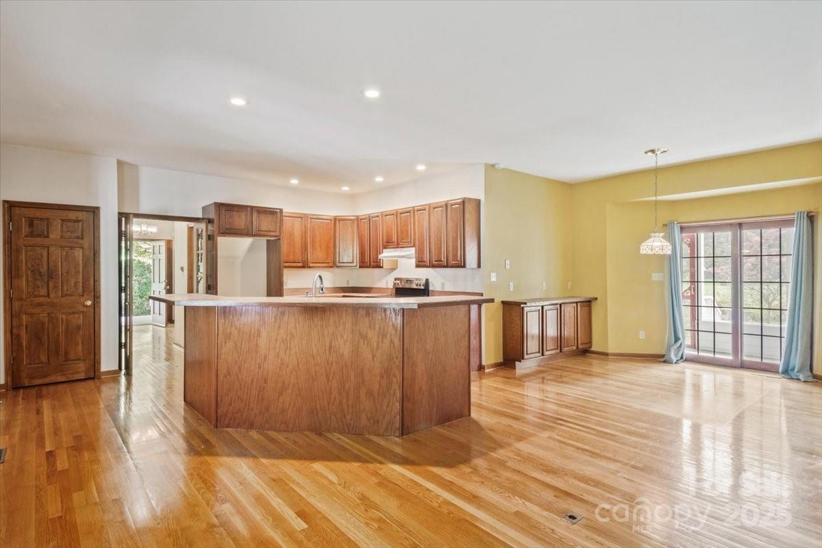 5580 Greenville Highway Brevard NC 28712