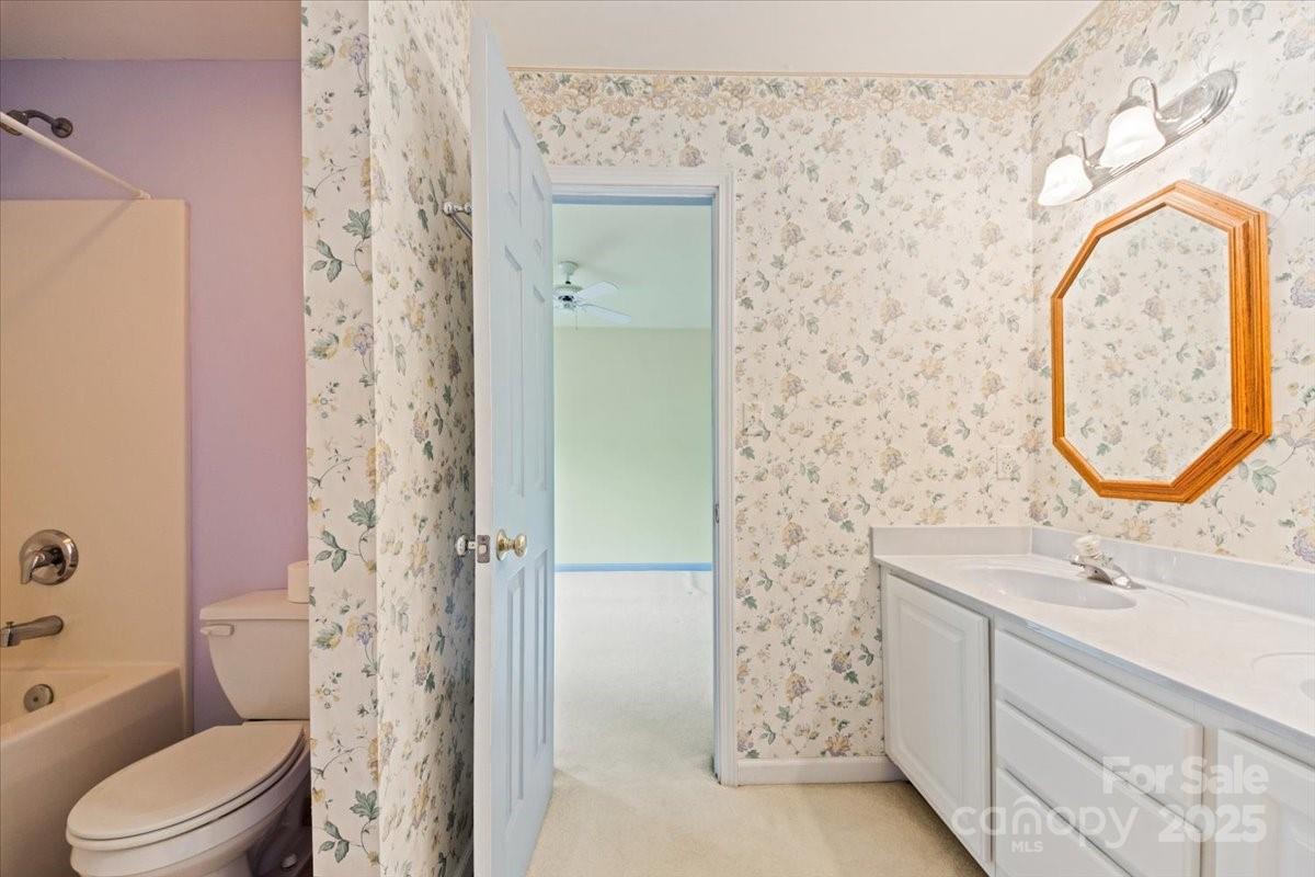 5580 Greenville Highway Brevard NC 28712