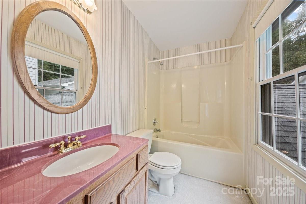 5580 Greenville Highway Brevard NC 28712