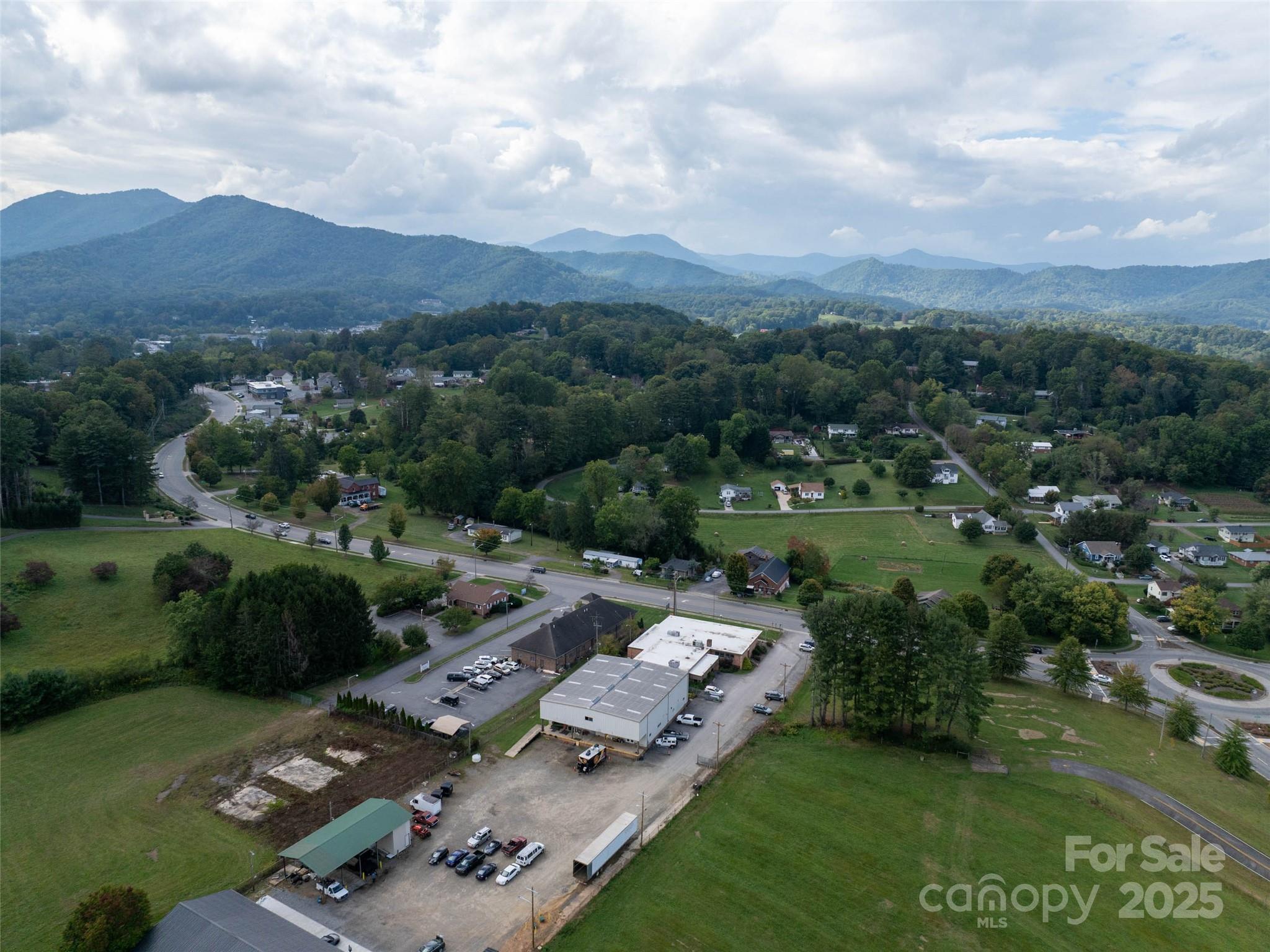 30 New Treads Drive Waynesville NC 28786