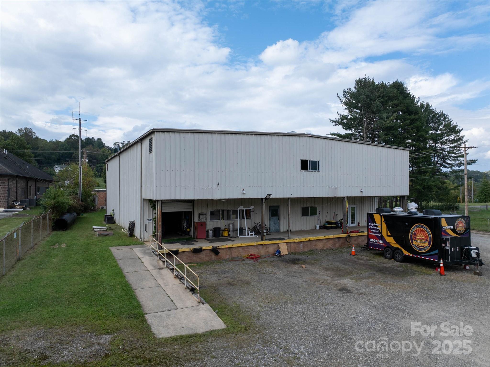30 New Treads Drive Waynesville NC 28786