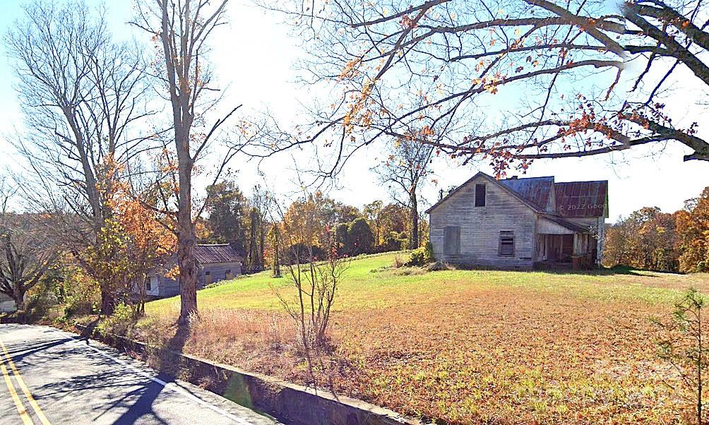 4246 Henry River Road Hickory NC 28602