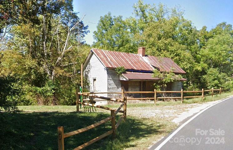 4246 Henry River Road Hickory NC 28602