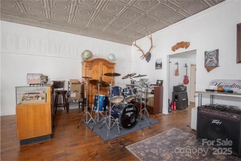 23 N 226 Highway Bakersville NC 28705